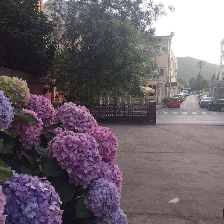 Apartments Boreta Будва Экстерьер фото